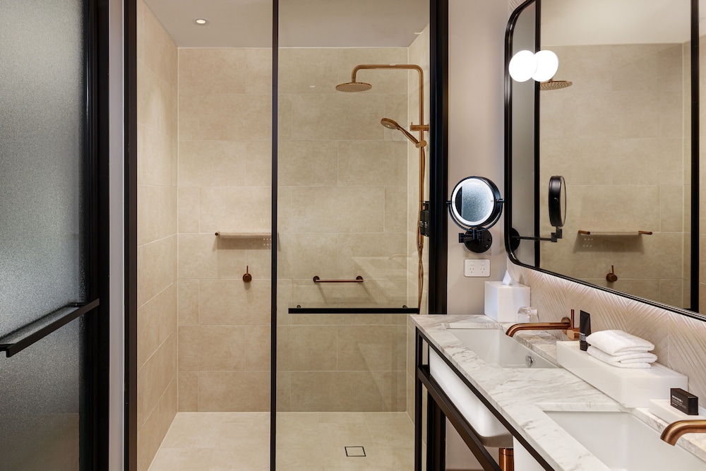 Hilton Melbourne Little Queen Street 20/62