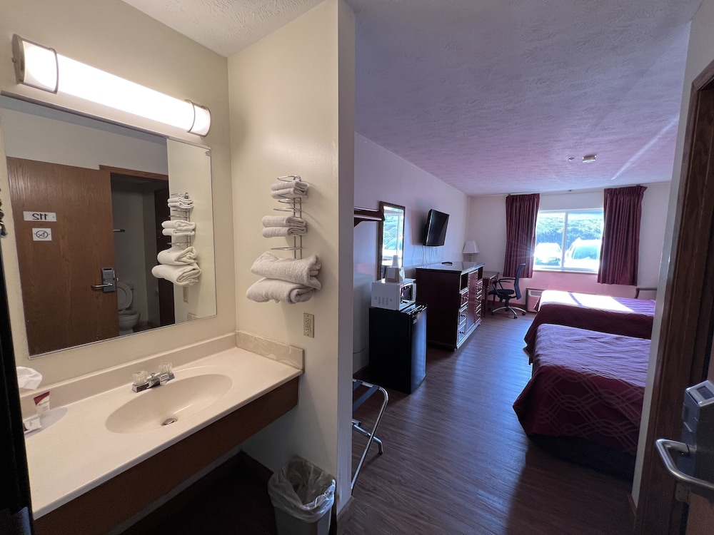 Fairbridge Inn Express Chesterton 50/53