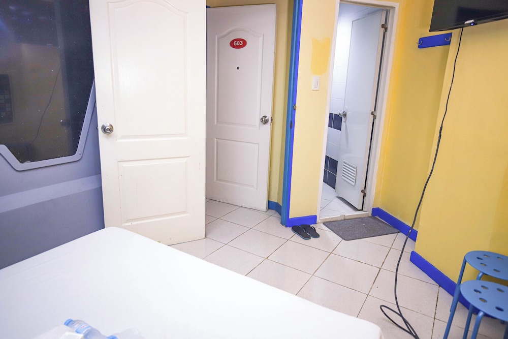 Astrotel Novaliches 29/50