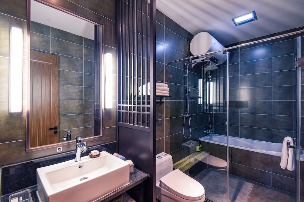 Elsewhere Gongji Hotel 45/50