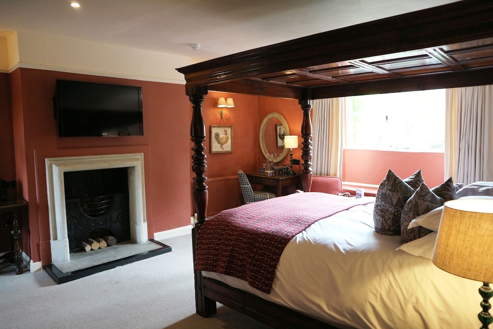 Four Poster, Double Bed