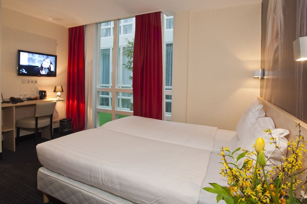 Hotel Iron Horse 26/56