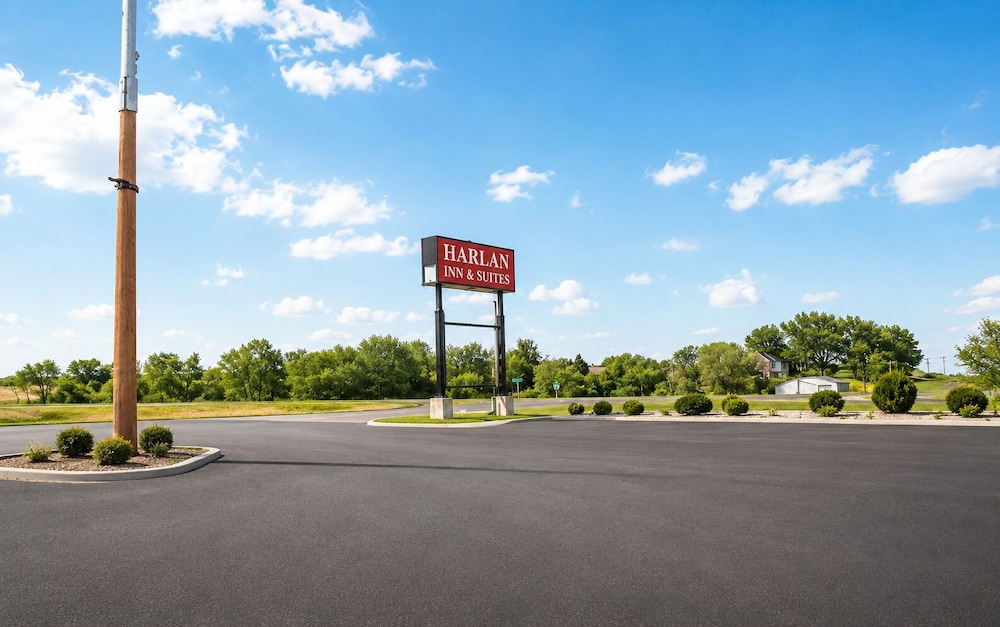 Harlan Inn and Suites By OYO Harlan 47/56