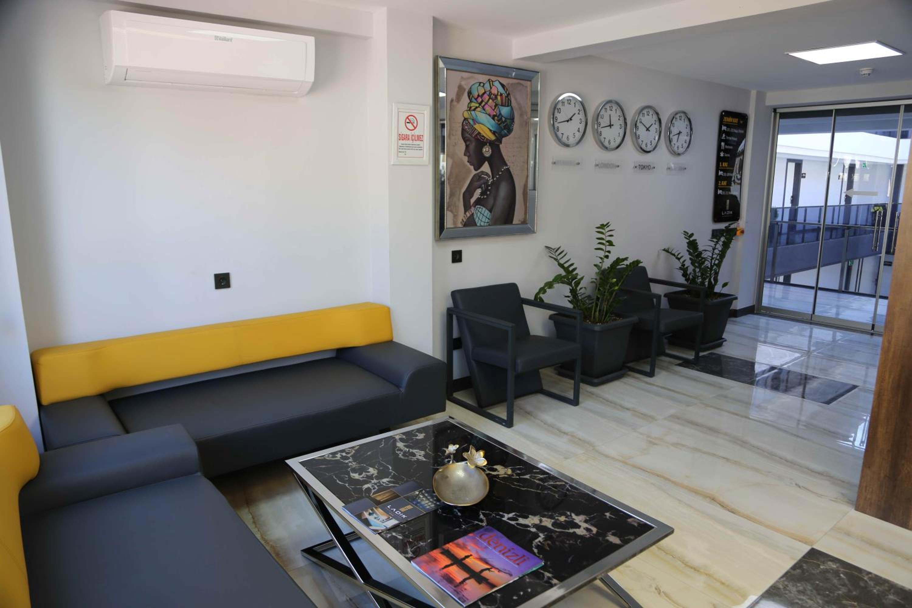 Ladik Hotel 32/50
