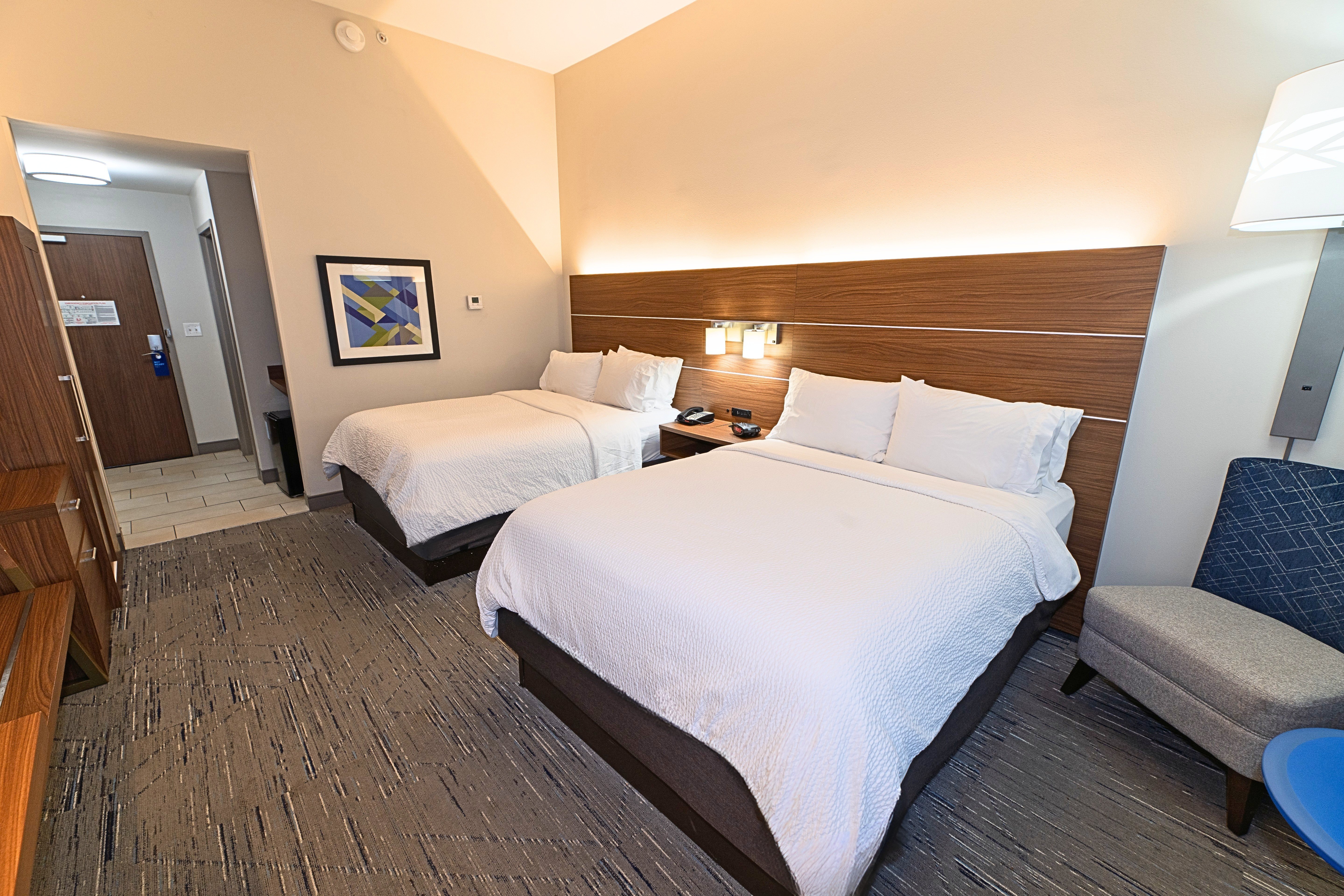 Holiday Inn Express Jasper 30/76
