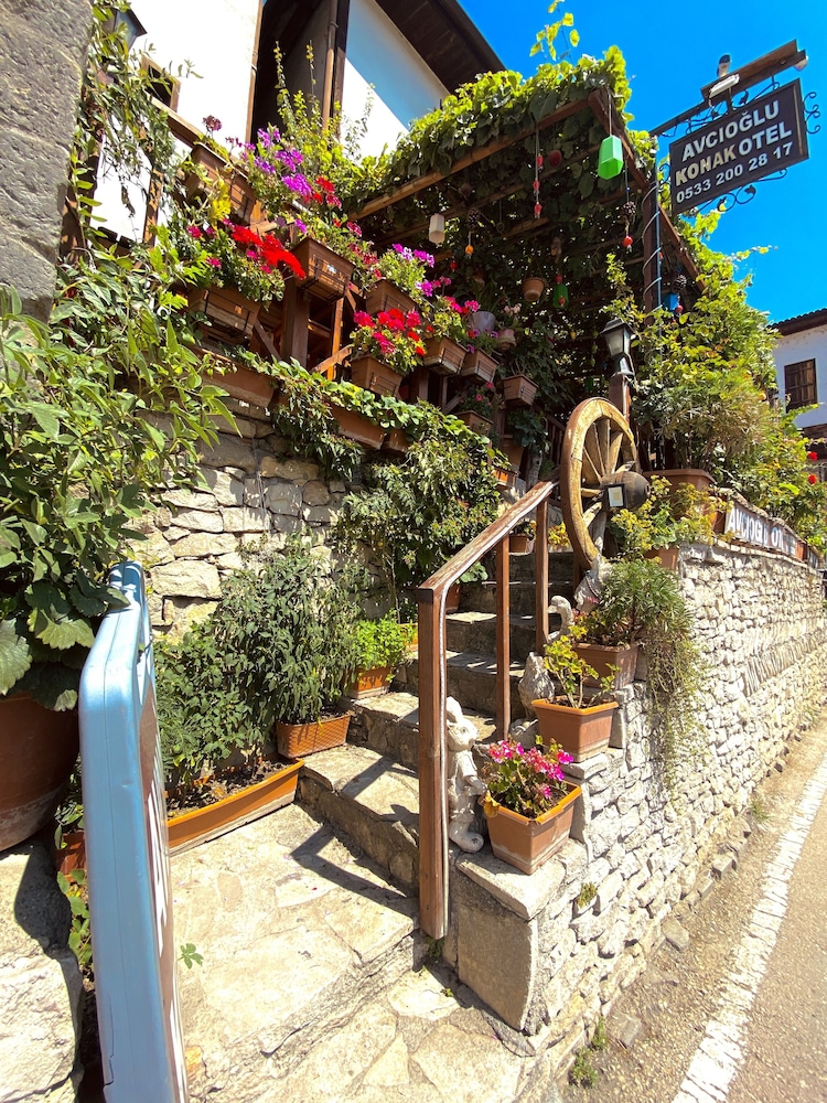 Avcioglu Konak Otel 28/50