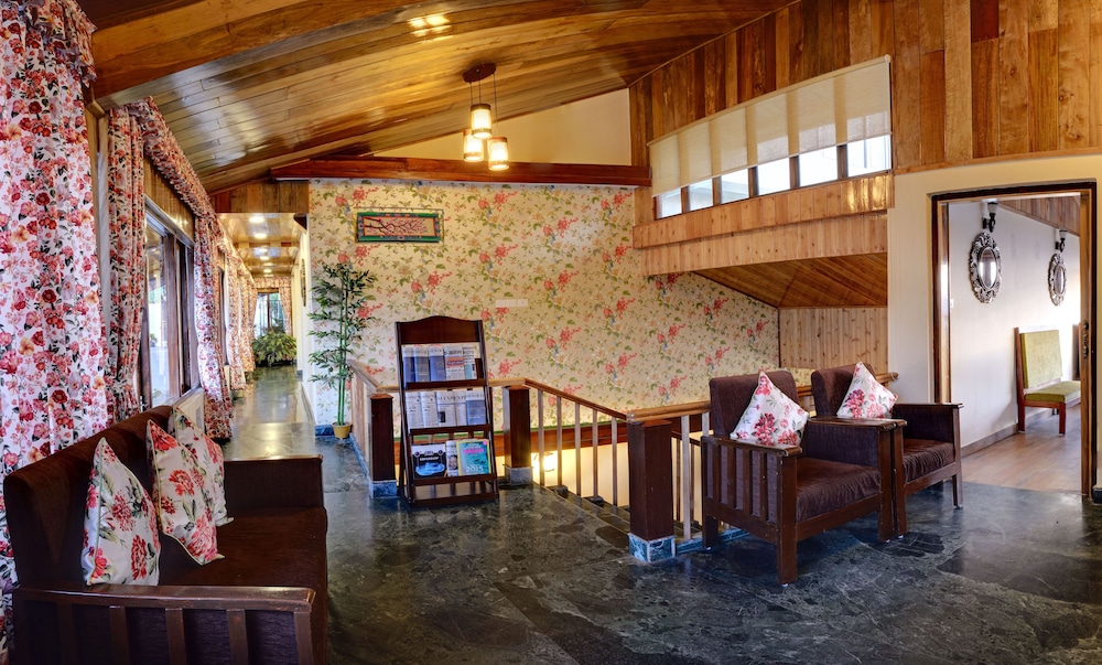 Summit Namnang Courtyard and Spa 53/59
