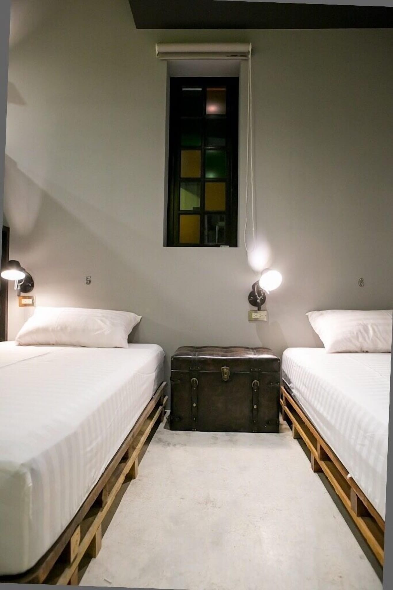 1 BEDROOM, FAMILY