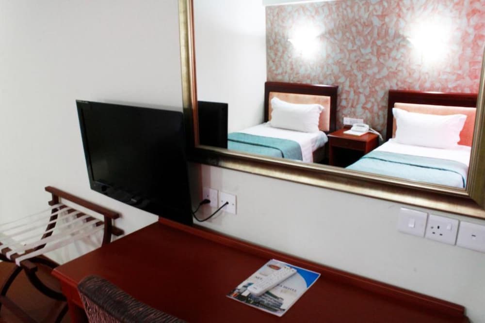 New Mwanza Hotel 13/23