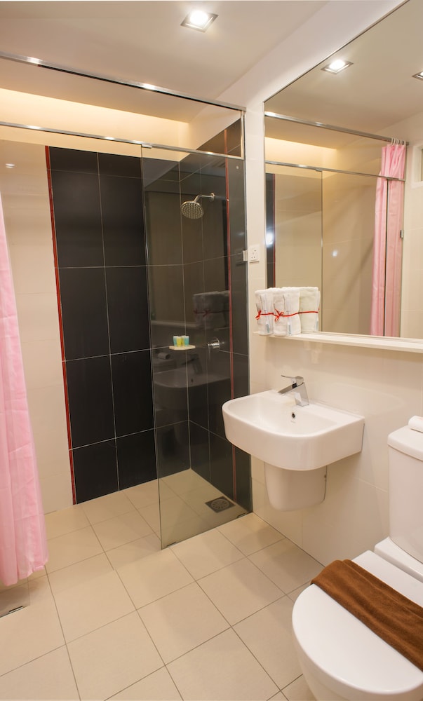 YAN Hotel 45/50