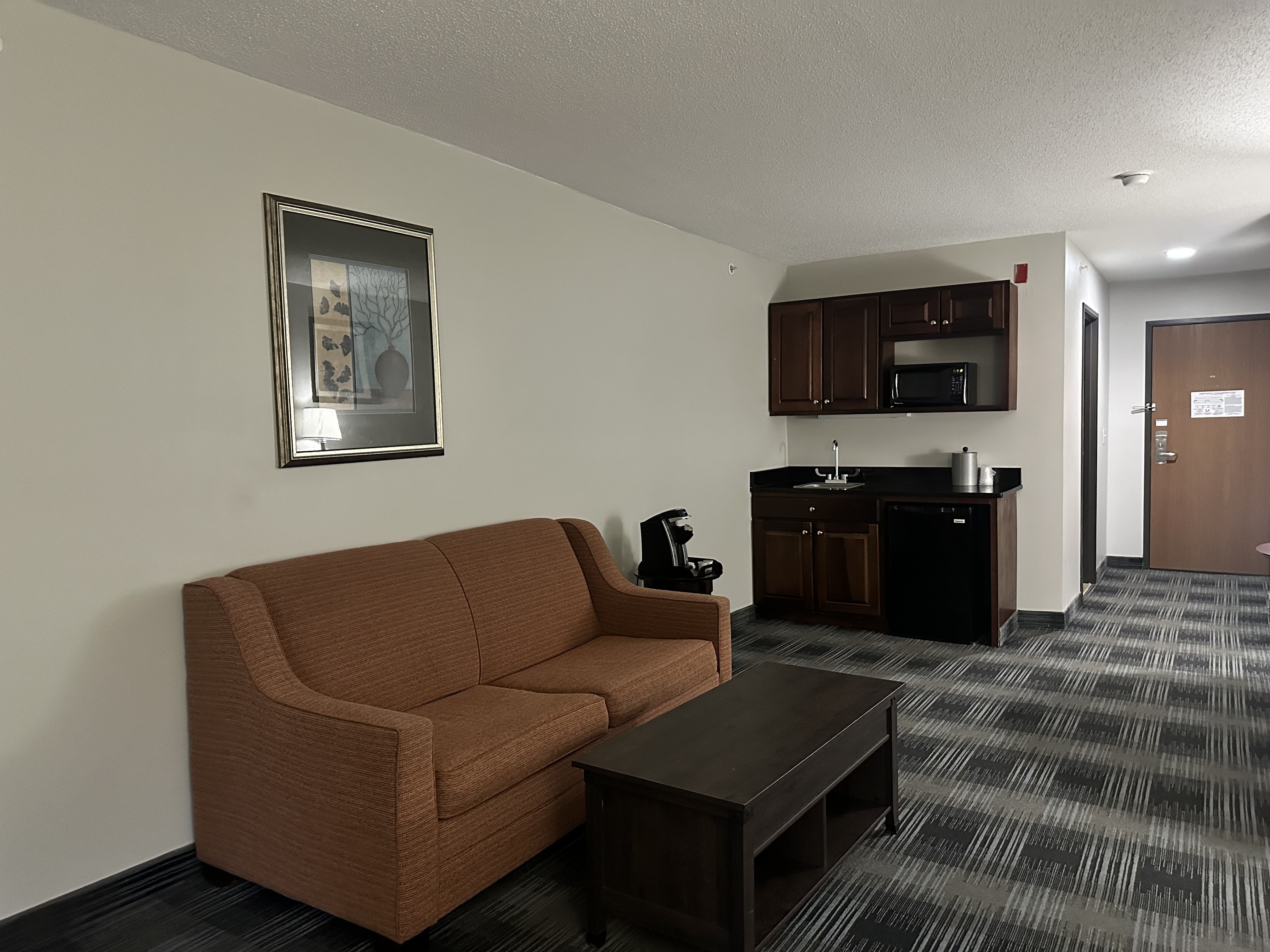 Holiday Inn Express Hotel Suites Meriden 33/50