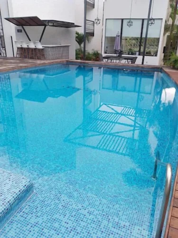 Seven Boutique Apartments 28/55
