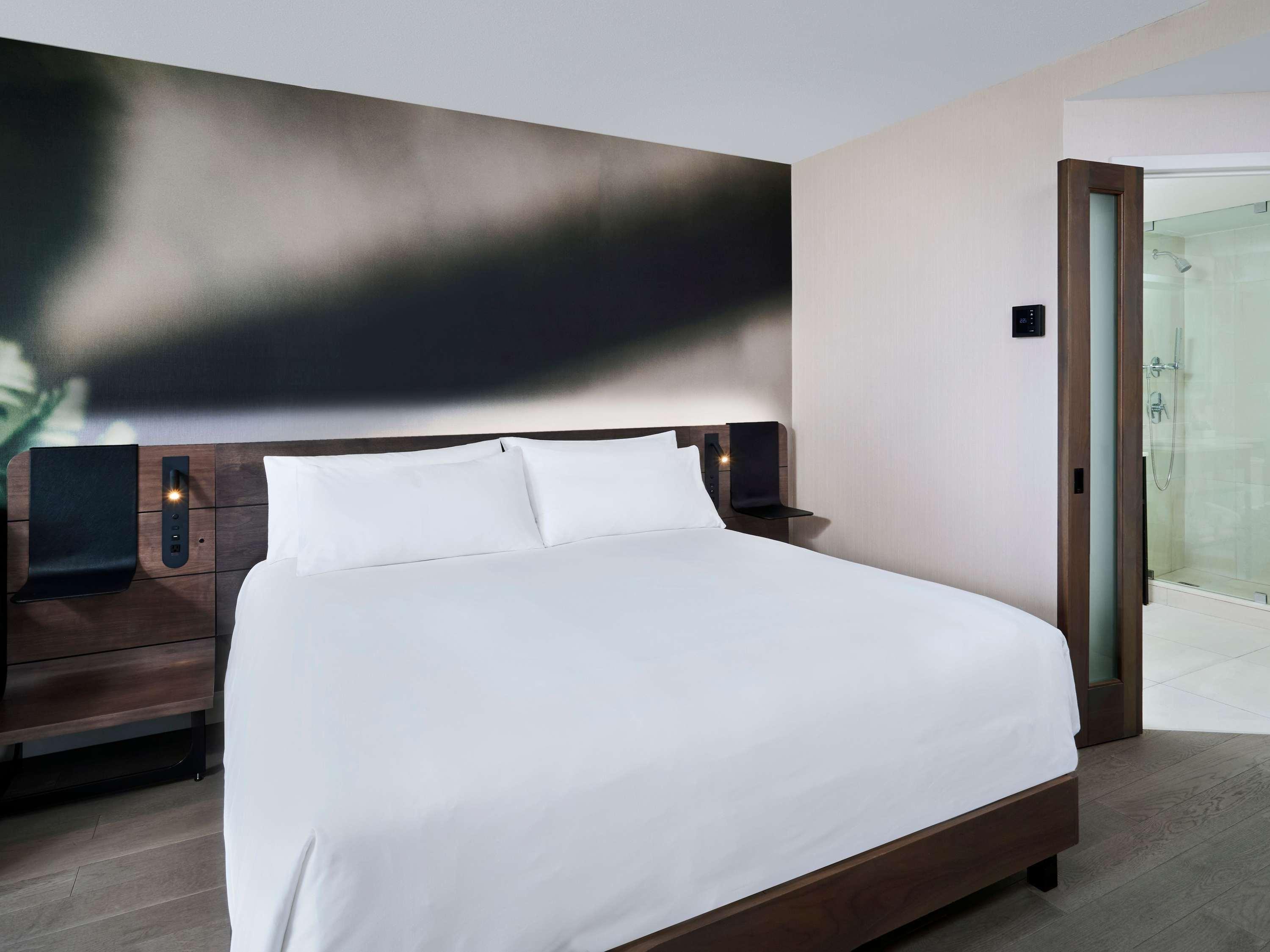 Novotel Toronto Centre in TORONTO