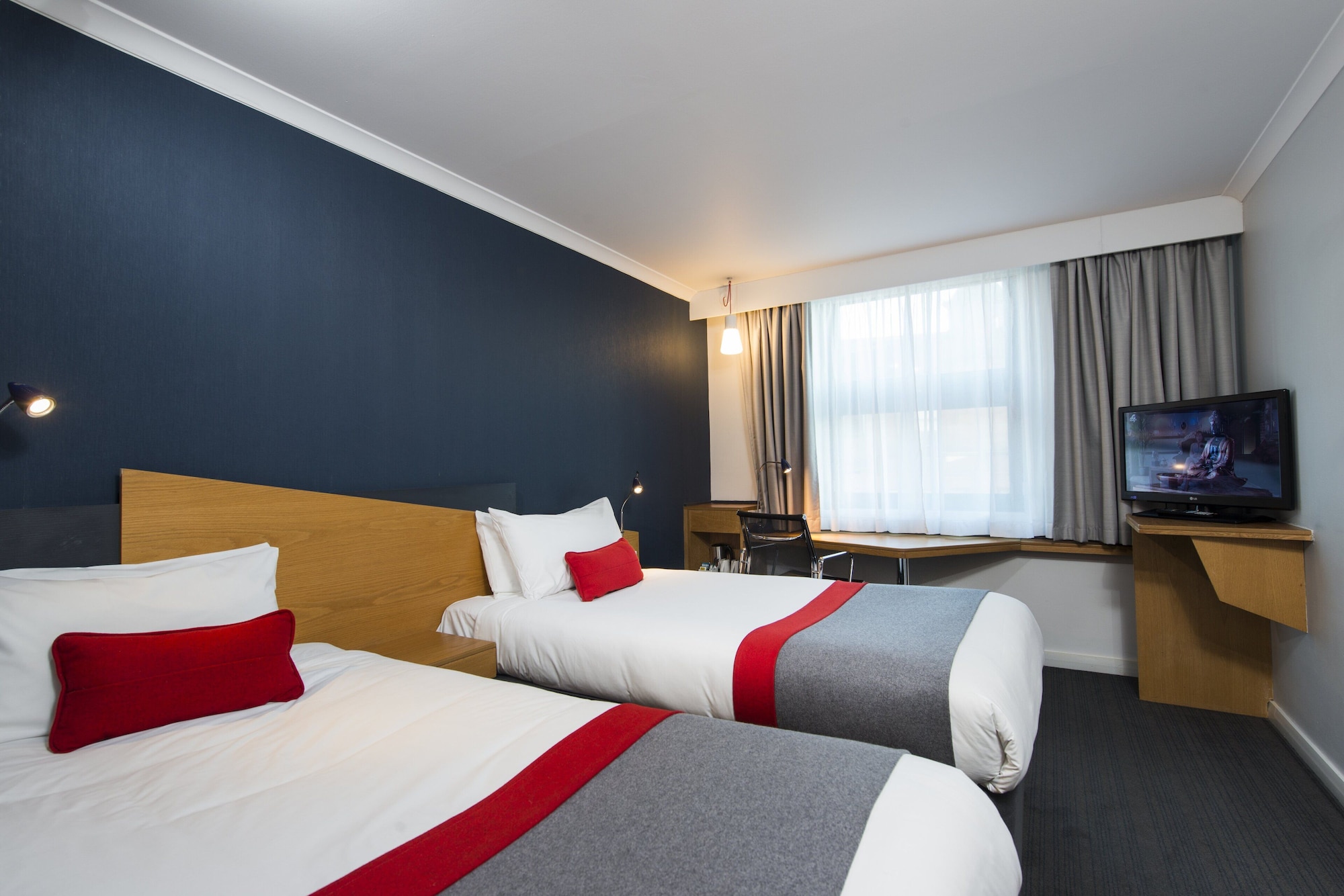STANDARD, TWIN BEDS