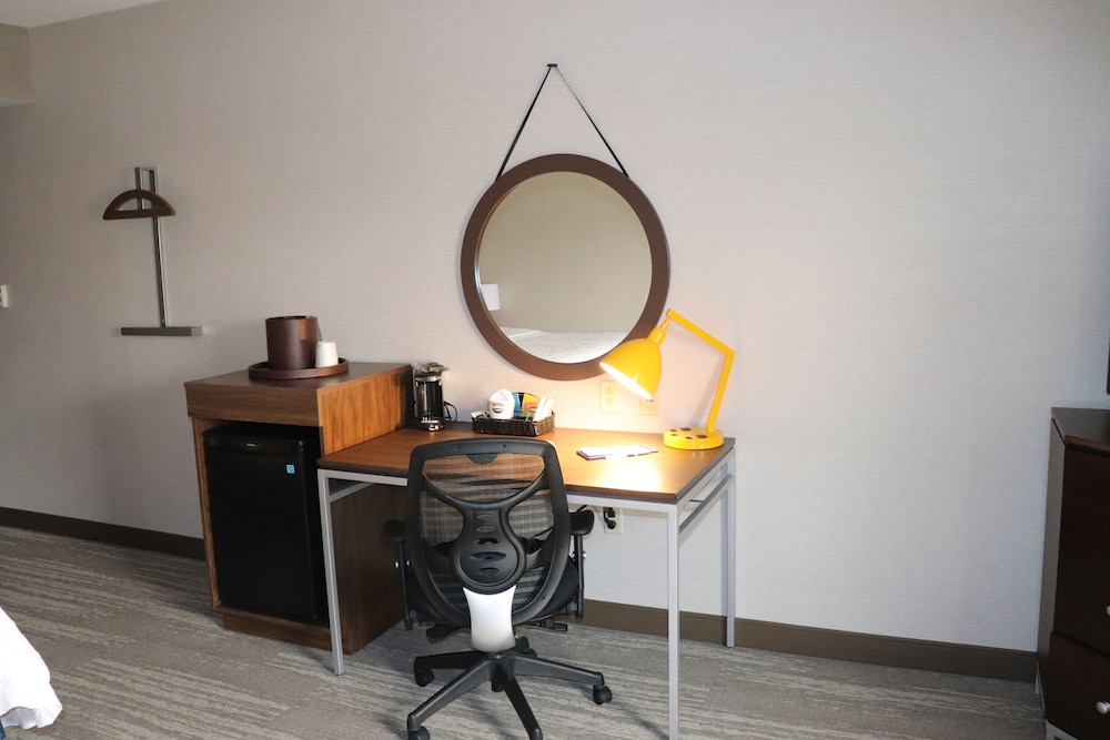 Hampton Inn Suites By Hilton Halifax Dartmouth 40/42