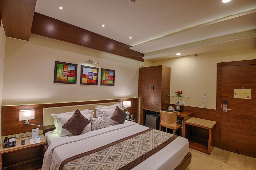 Premium, King Bed