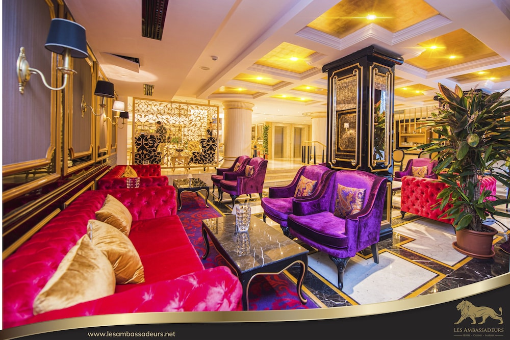 Les Ambassadeurs Marina Hotel Casino 18/50