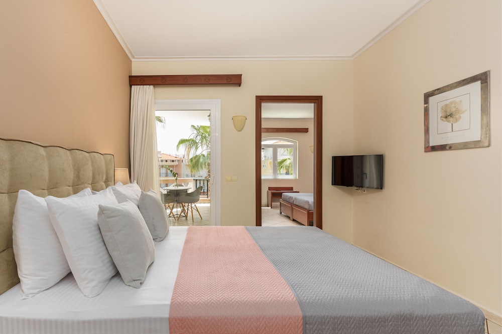 Evdion Hotel 34/71