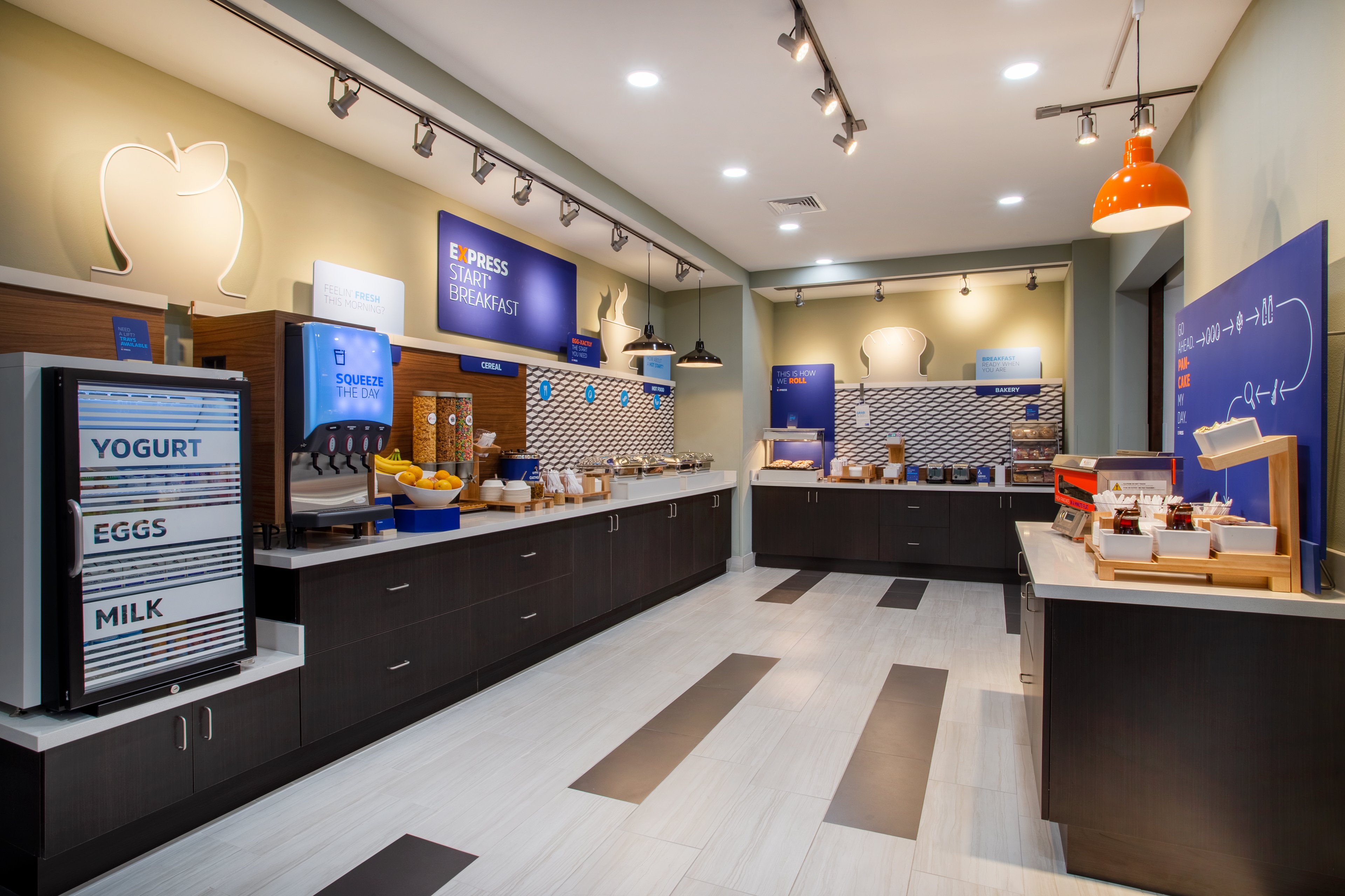 Holiday Inn Express And Suites Deland South 10/49