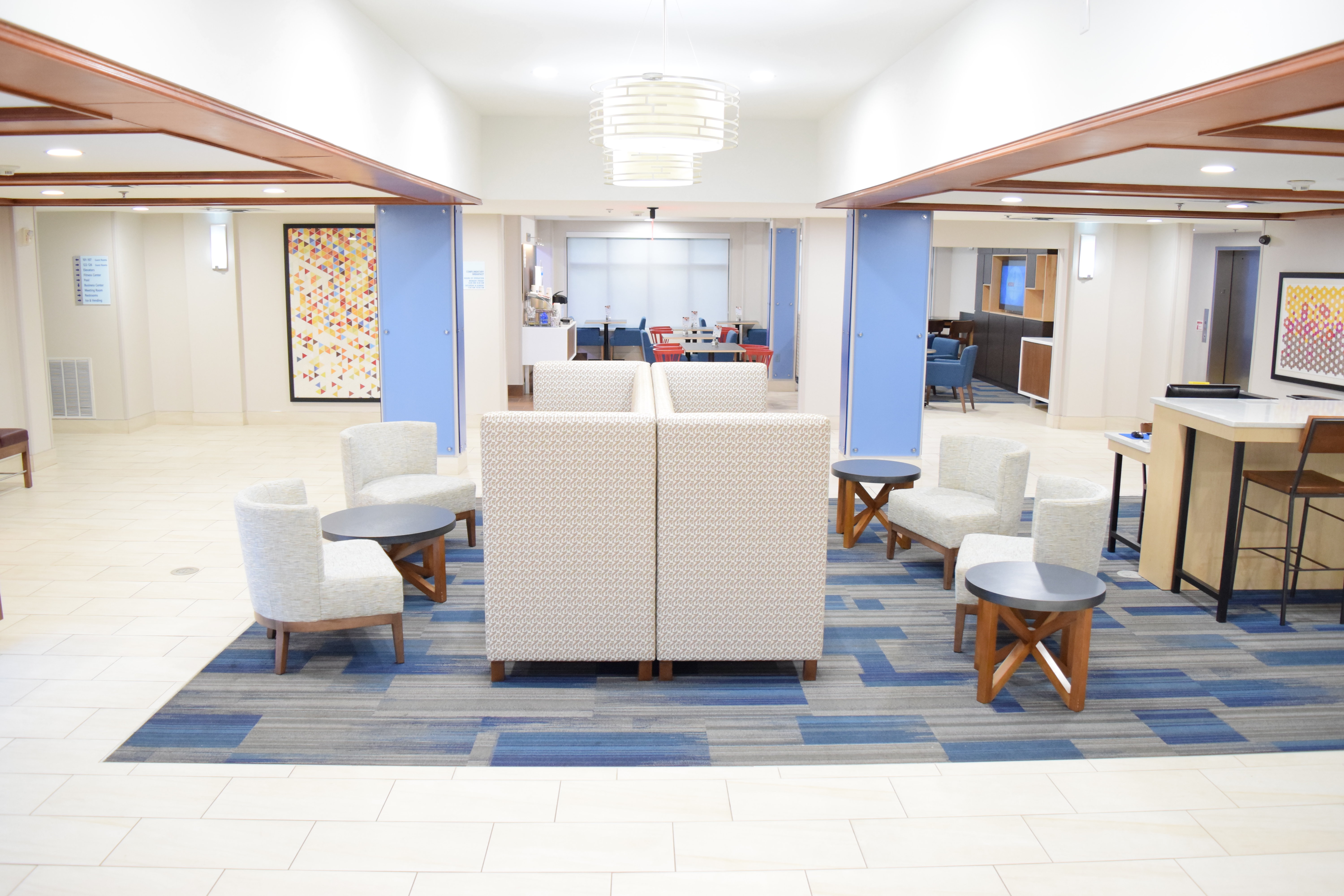 Holiday Inn Express Hotel And Suites Pensacola W I 10 27/35