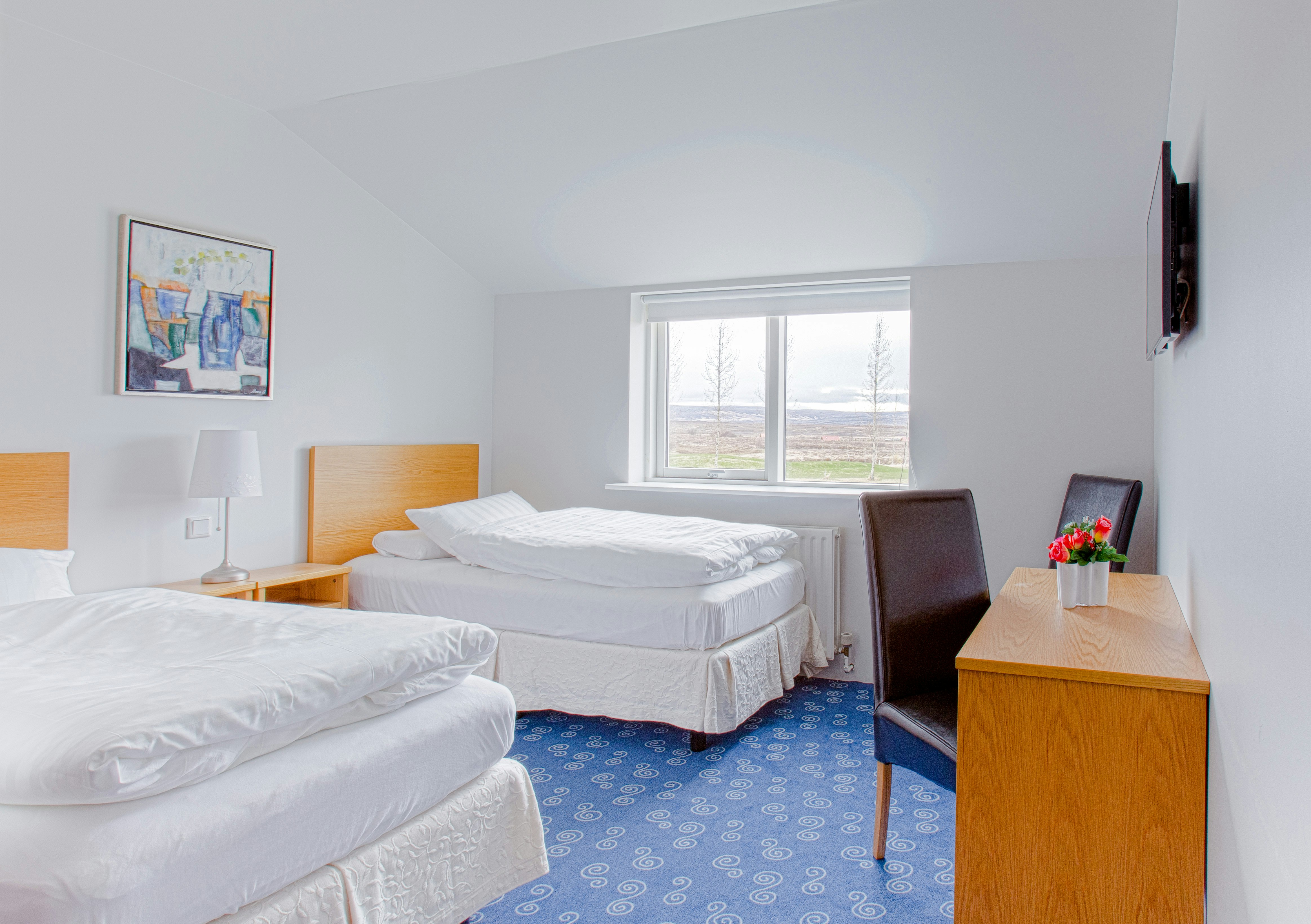 Standard, Twin Beds
