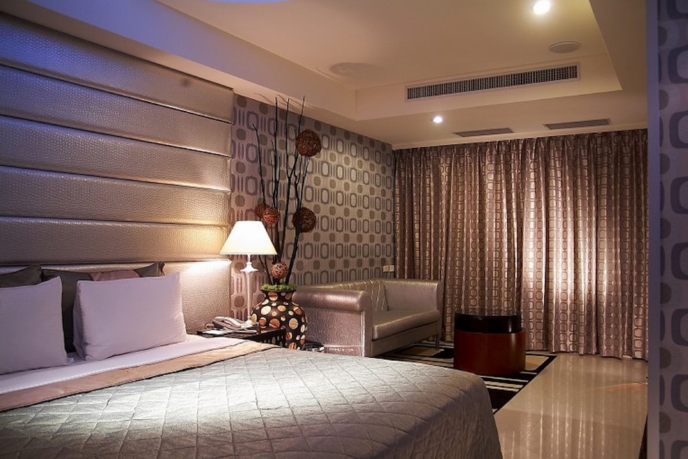 SLV Hotel 34/50