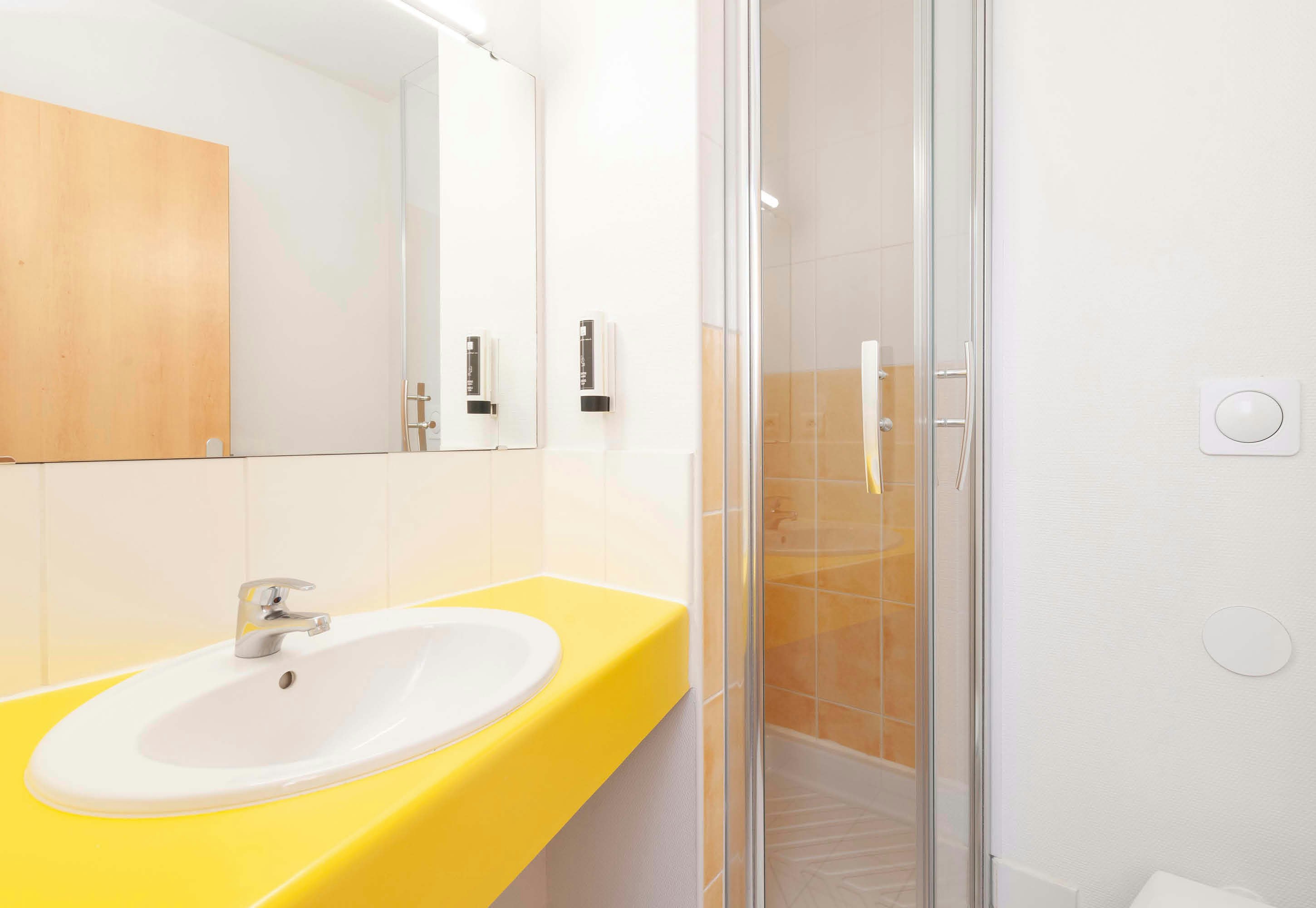 B&B HOTEL Pau Lescar 27/27