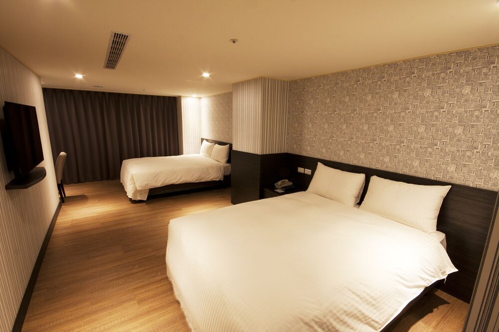 Golden Pacific Hotel- Taichung 13/22