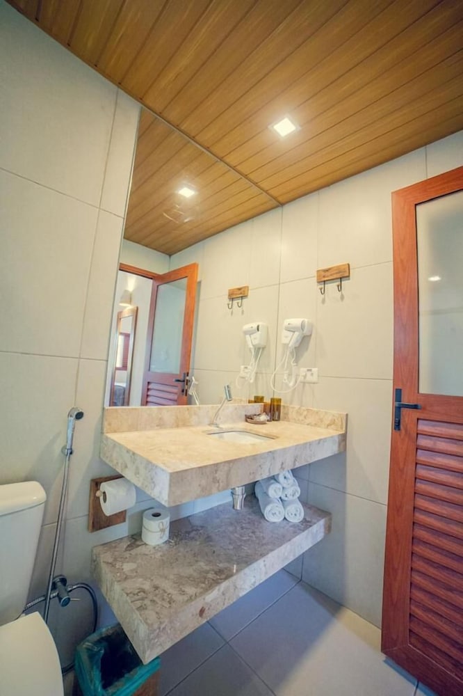Bonito Ecotel 48/52