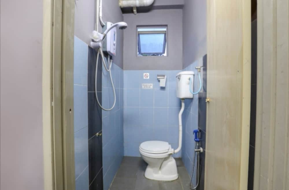 SPOT ON 89751 Bed Station Guest House 57/58