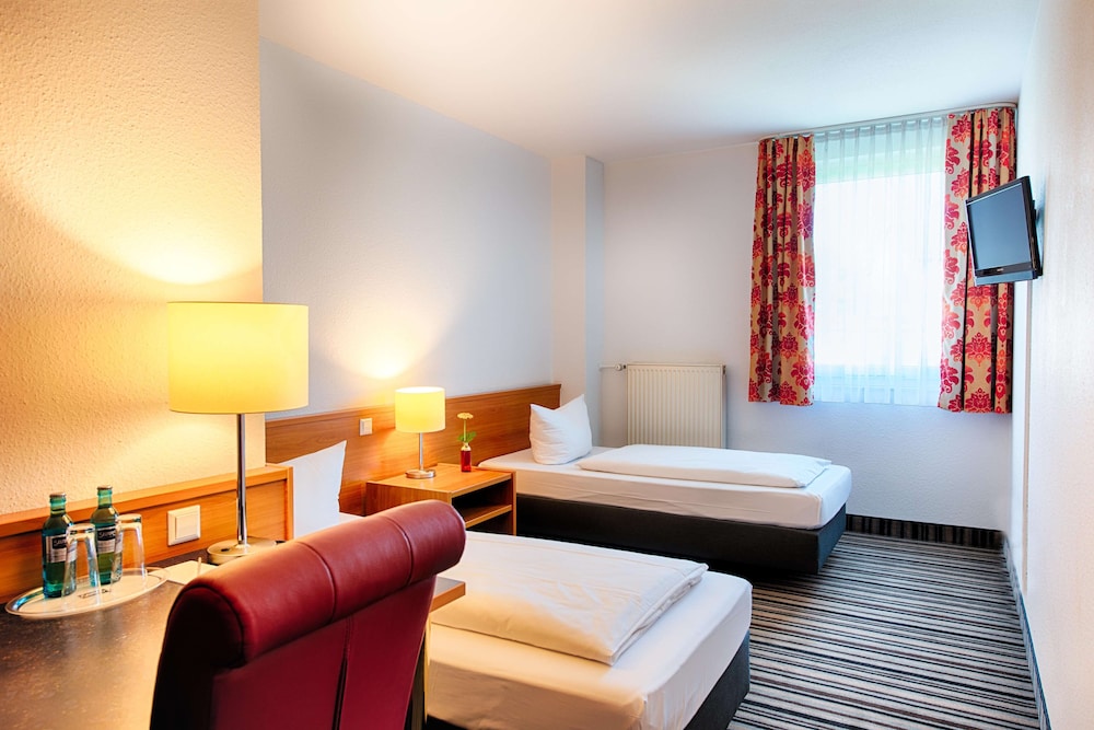 ACHAT Hotel Stuttgart Zuffenhausen 41/80