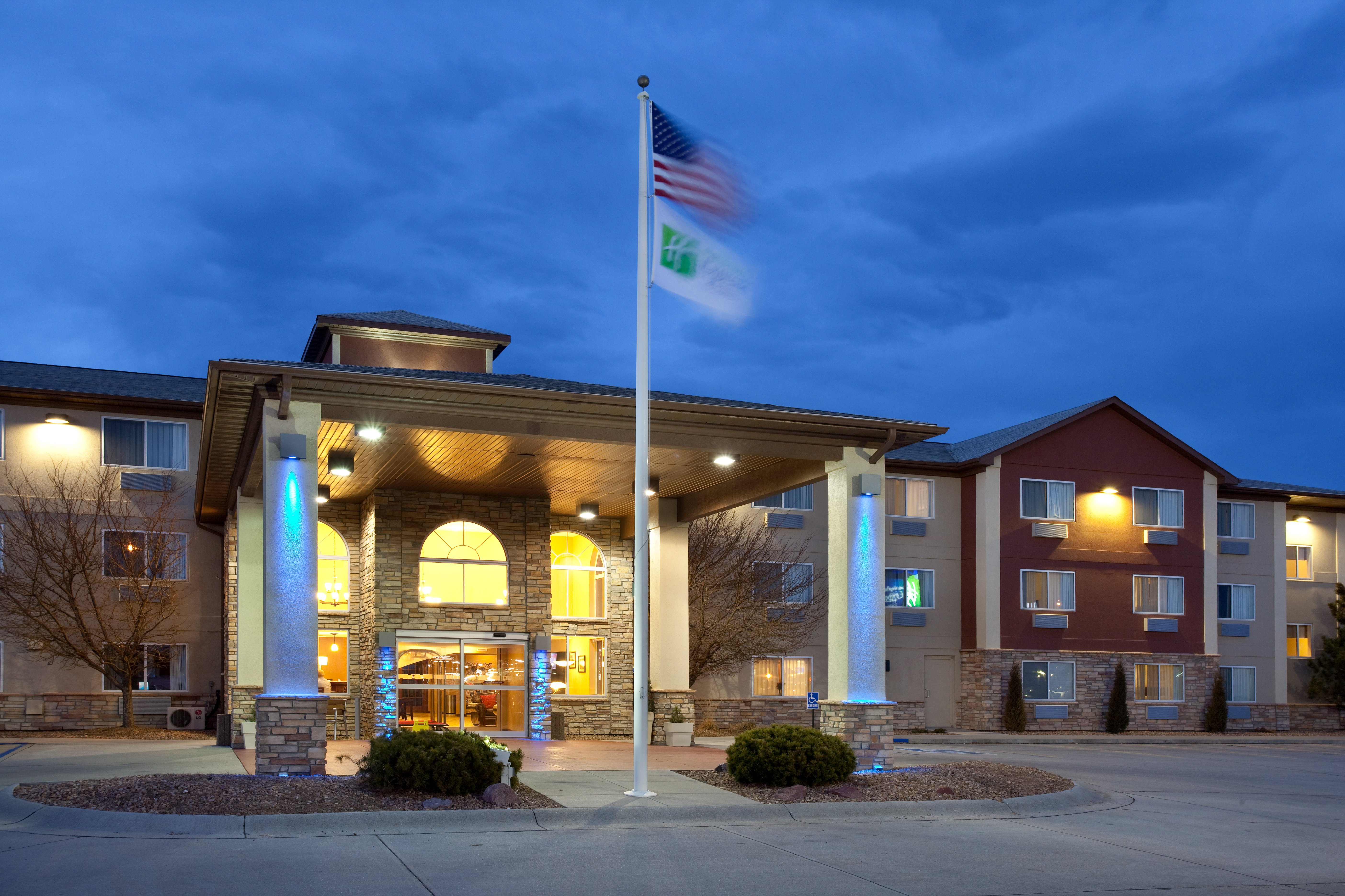 Holiday Inn Express Hotel Suites Scottsbluff Gering 2/57