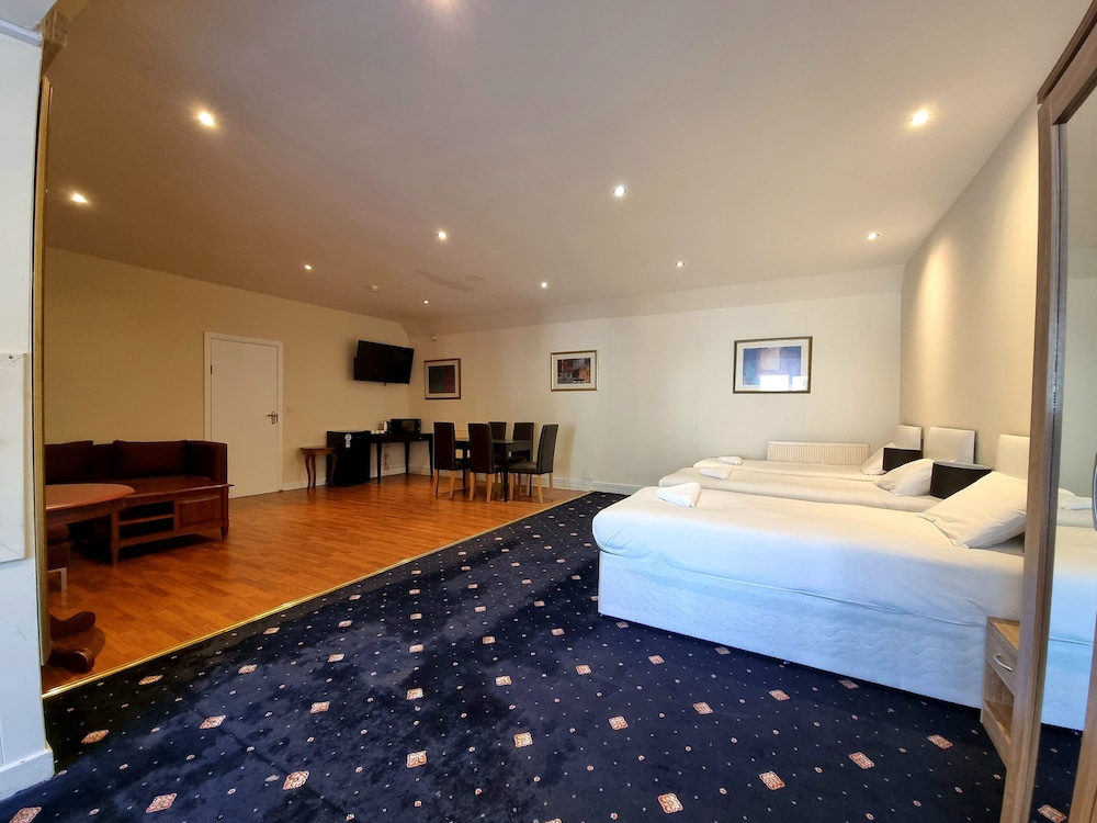 Parkview House 36/69