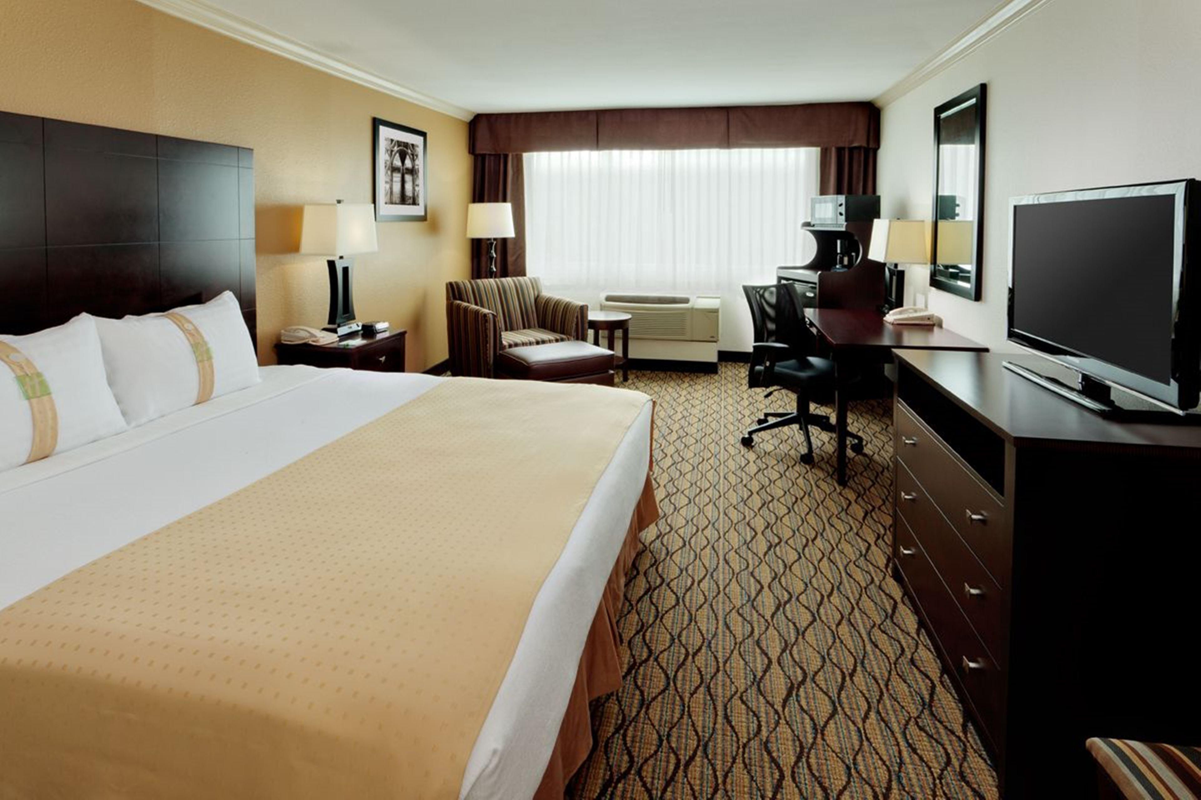 Room, King Bed