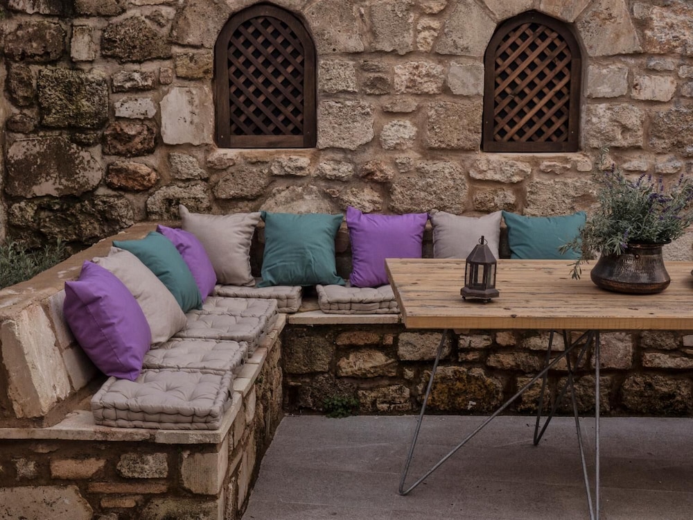 TRINITY BOUTIQUE HOTEL 26/45