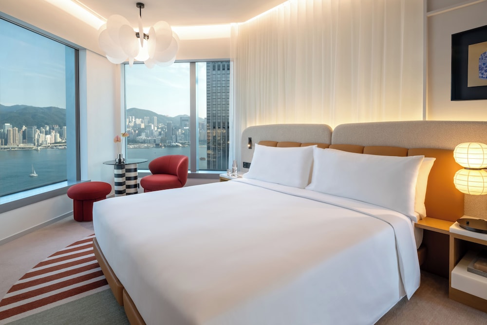Mondrian Hong Kong 20/48