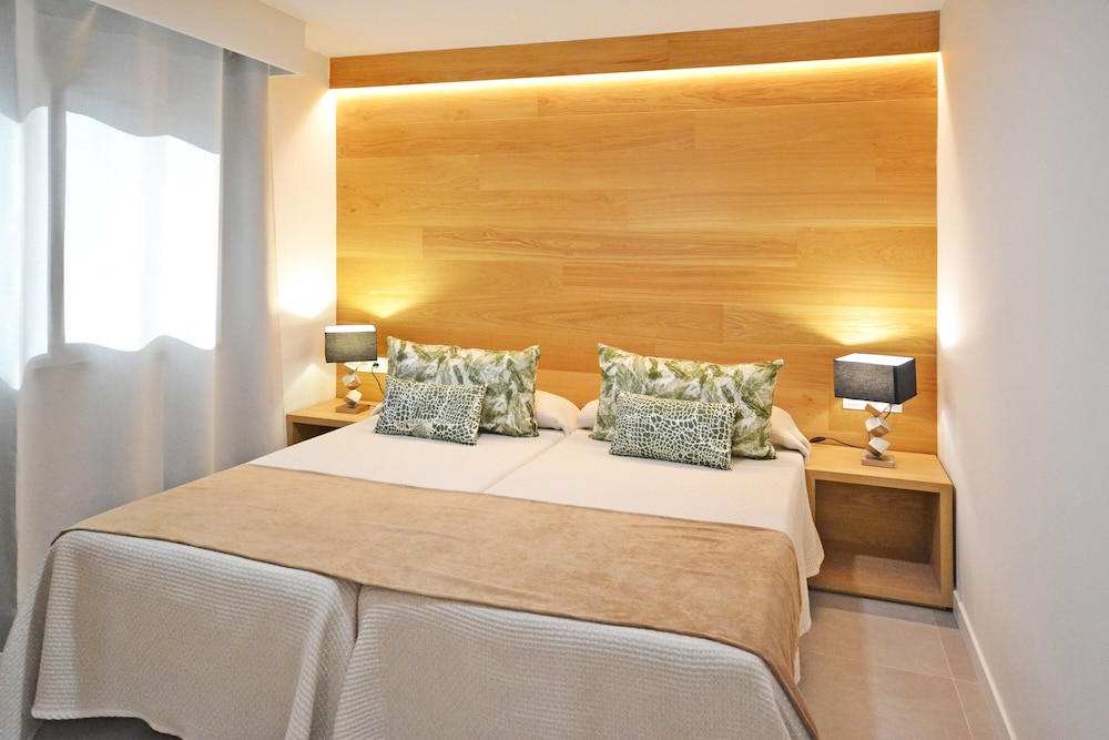 Ohasis Boutique Suites 15/50
