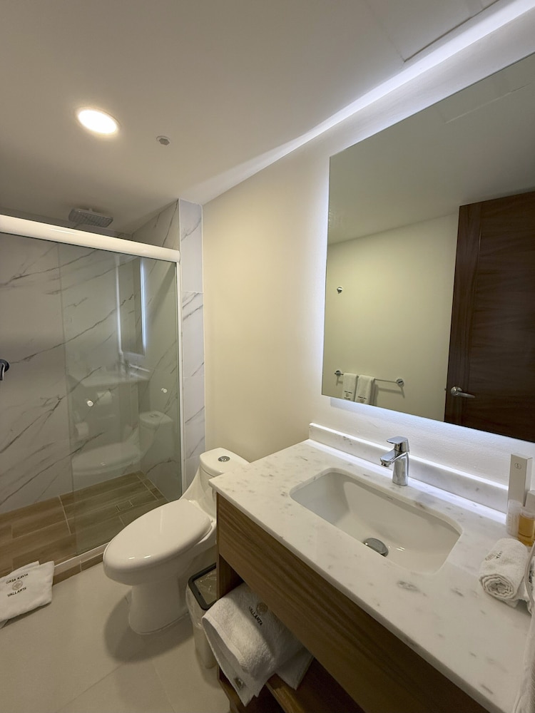 Hotel Casa Kavia Vallarta 46/50