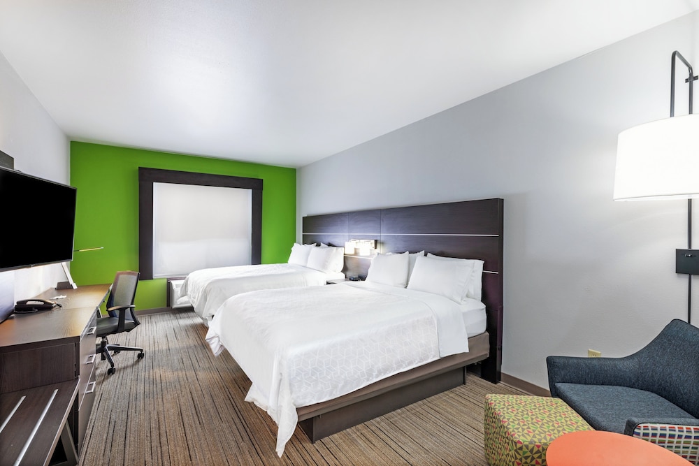 Holiday Inn Express Hotel Suites Guymon 29/69