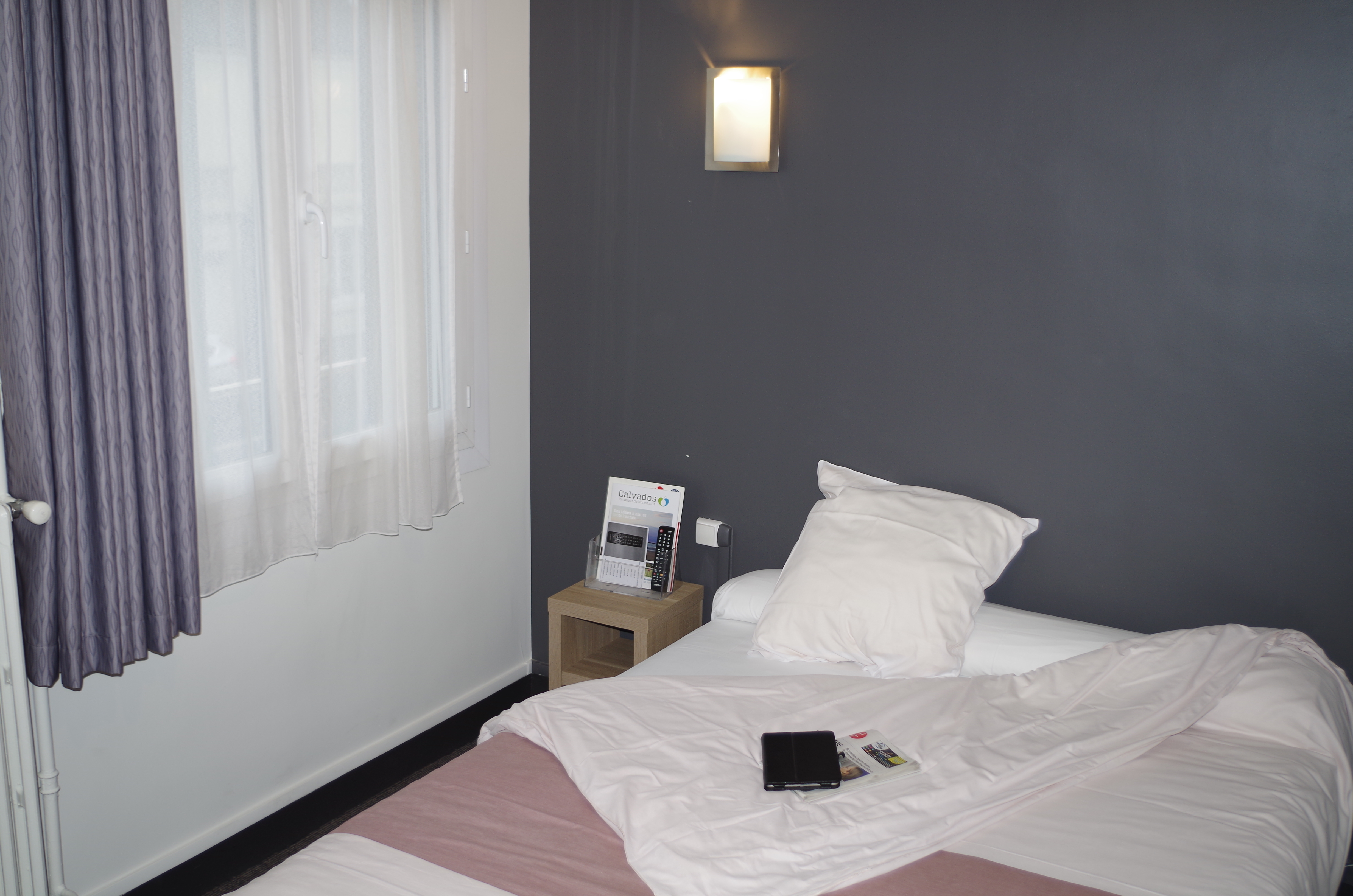 SUPERIOR, DOUBLE BED