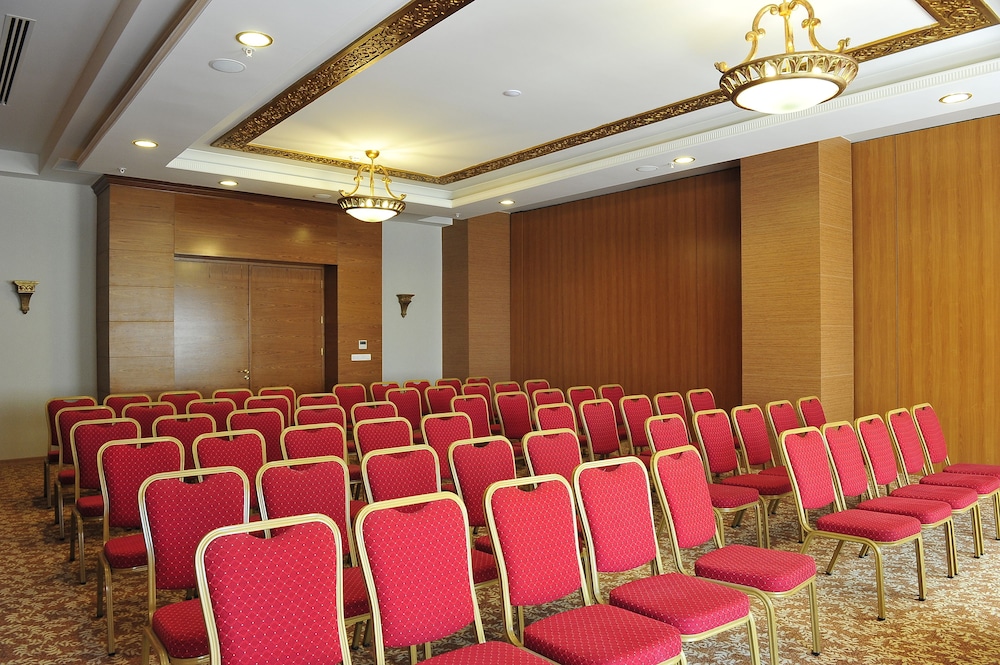 Adenya Hotels and Resort 56/69