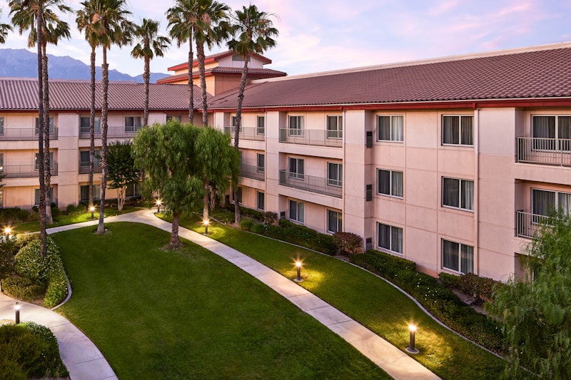 DoubleTree by Hilton Hotel Ontario Airport 61/62