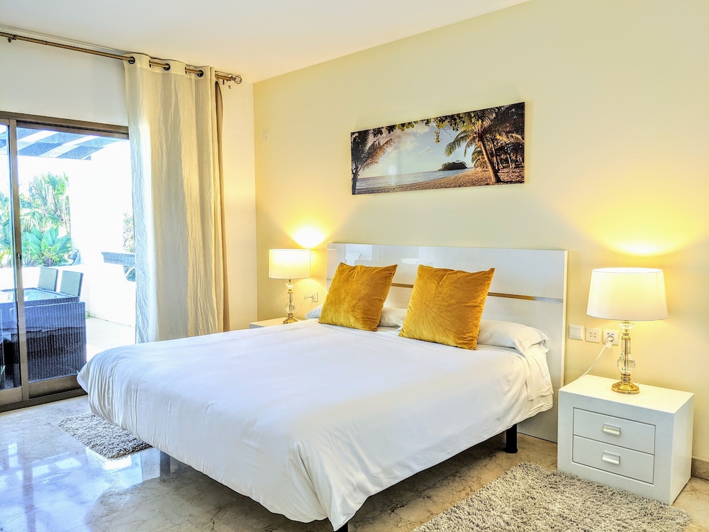 Coral Beach Aparthotel 29/77