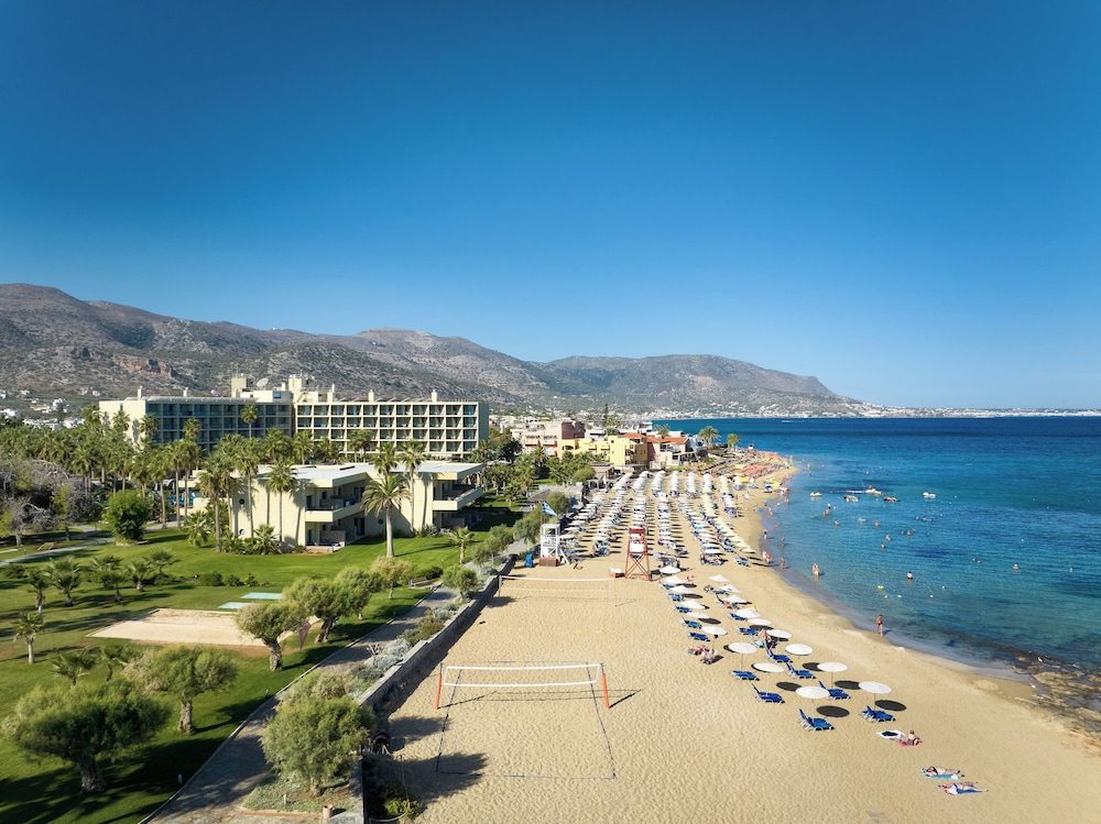 Sirens Beach Hotel 73/77