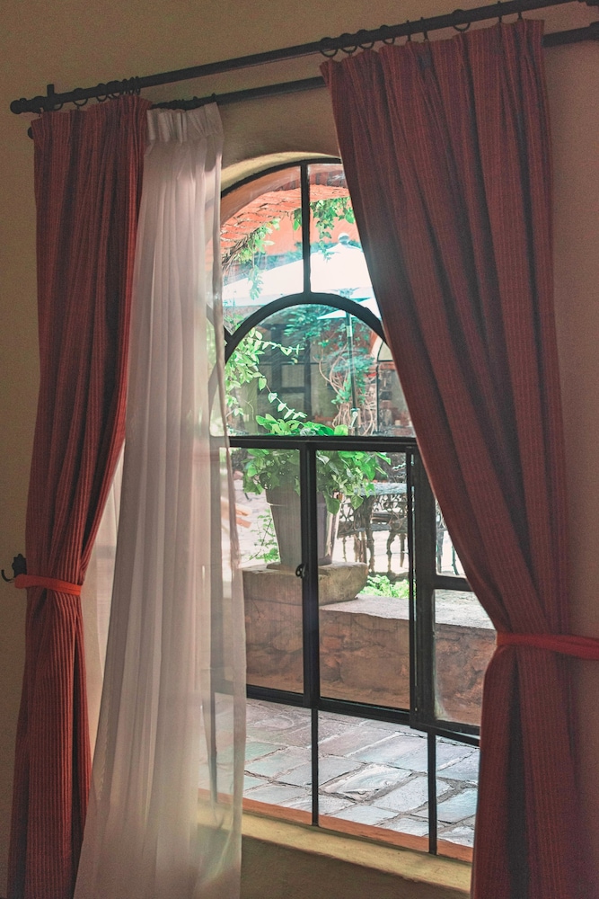 Hotel Hacienda Monteverde San Miguel de Allende 56/87