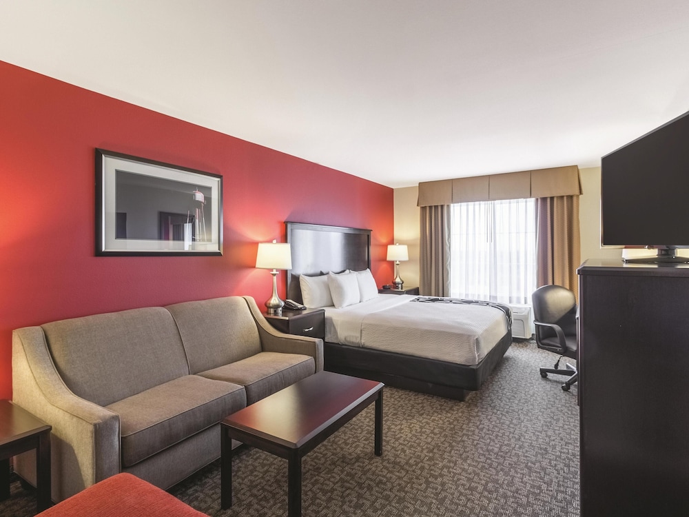 La Quinta Inn & Suites by Wyndham Fargo-Medical Center 23/60