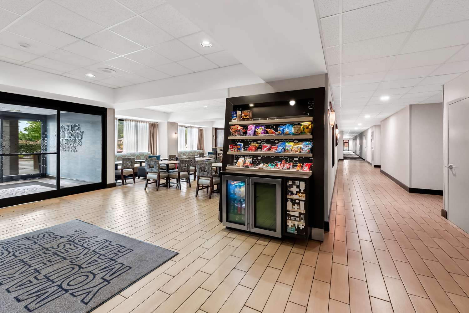 Hampton Inn Pennsville 34/48