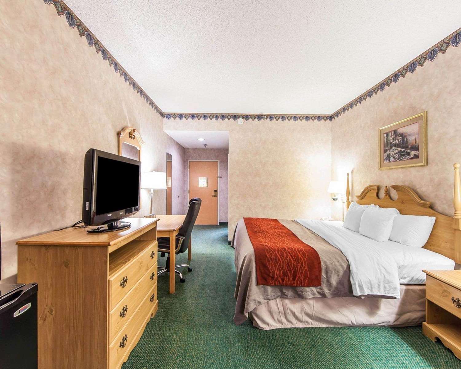 Econo Lodge Newport Smoky Mountains Gateway 10/20