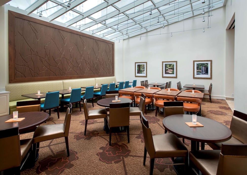Hilton Garden Inn Chicago Downtown Riverwalk 31/43