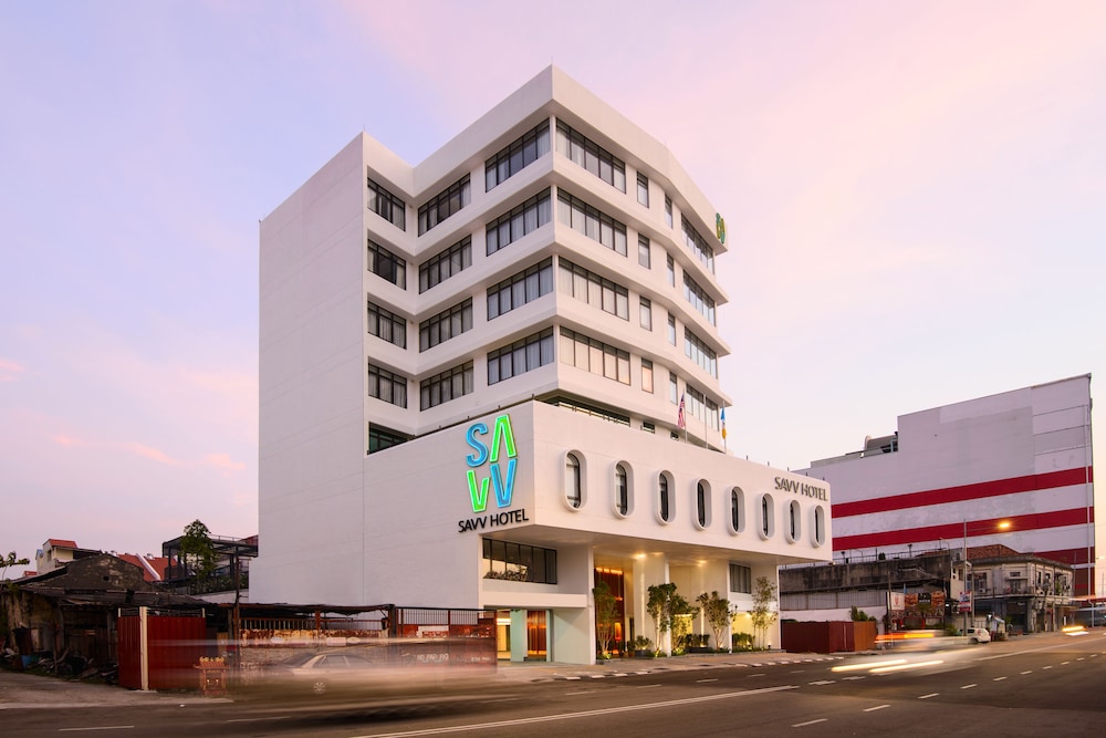 Savv Hotel 4/50